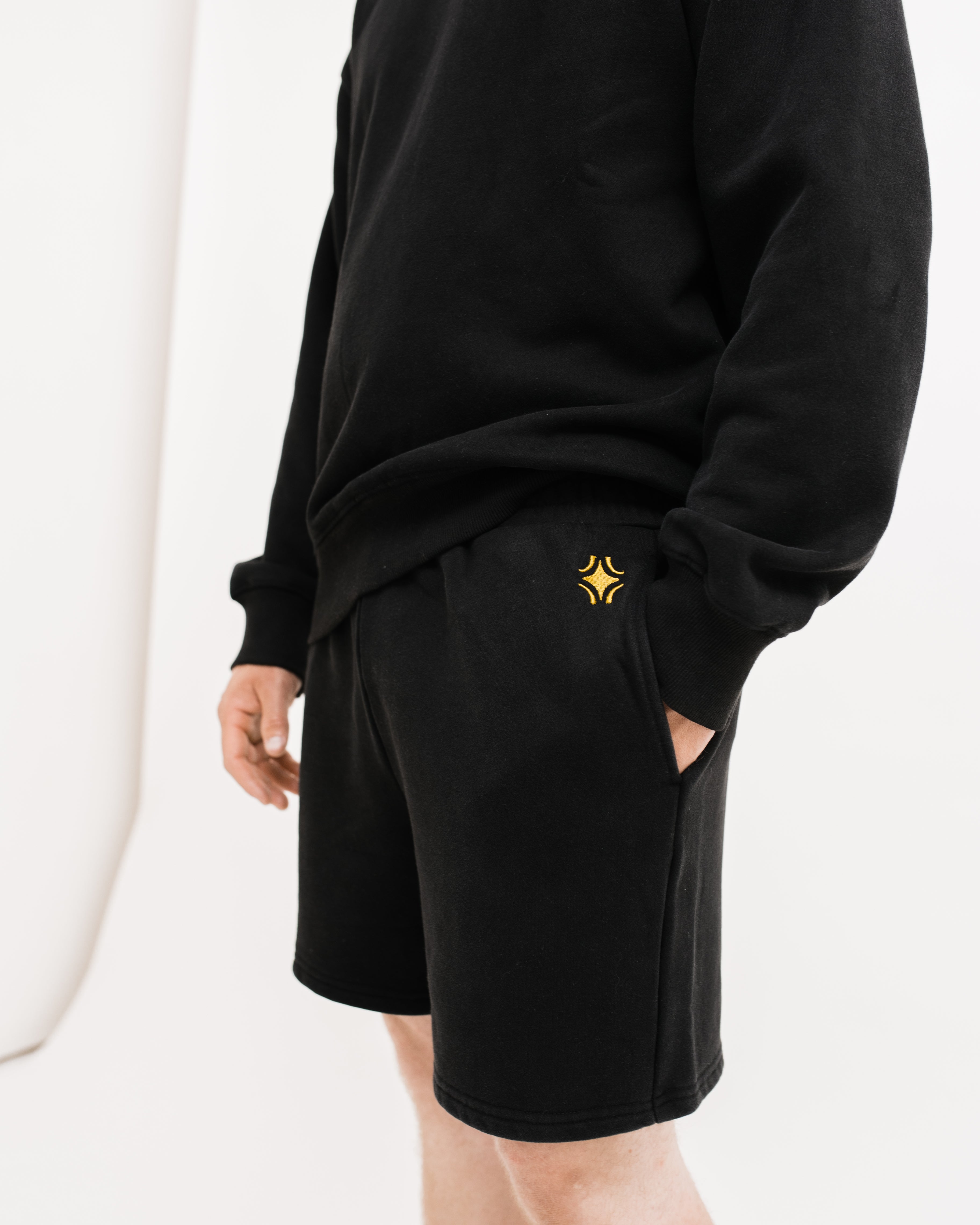 Sojourn Moto Camp Crew sweatshorts in black